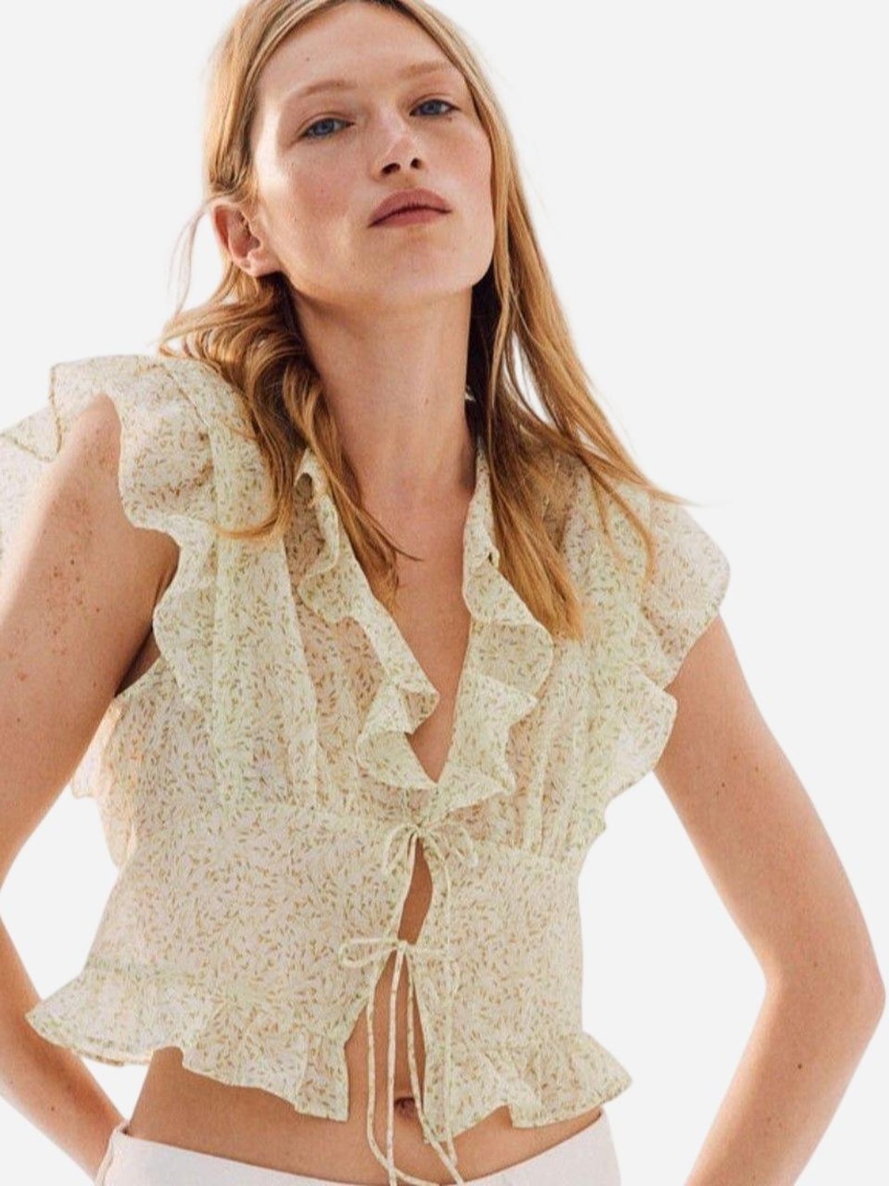 H&M | Fairy Ruffle-trimmed Short Sleeve Blouse in Yellow Ditsy Floral